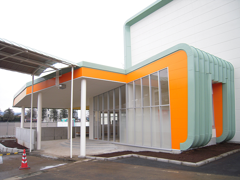 太田市立強戸小 屋内運動場